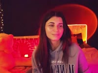 Hey there! My name is Emily ntmu. I am a sexy girl who loves good sex. I can give you a lot of pleasure while playing with my body NO NUDEI like my big MEN, but let