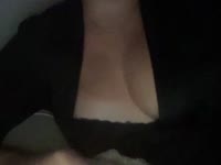 I am a sensual and irresistible woman who likes to dress in sexy lingerie. I
