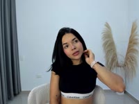 I would like to offer you a subtlety with which you will not forget the feeling that I gave you what I do I feel when you really crave the affection, or move the game to you ...guys I would love if you give me a vote and I will give you a nice gift