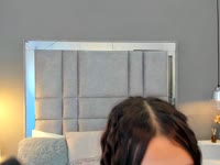 They say that I have an energy that wraps, a look that disarms and a presence that is not forgotten. I am one of those people who feel, who live, who wake up something in you from the first second. For many, I am that hidden desire that returns to the mind again and again ... and for others, an irresistible, addictive, difficult to release company.