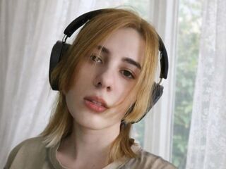 hot girl CarlHanchett