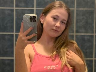 cyber sex cams GlossyMonica