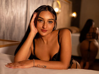 free webcam chat room MelodyBetancourt