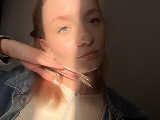 cam girl video chat NereidaLaforrest