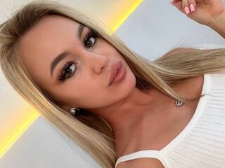 masturbating webcamgirl SelenaDepaoli
