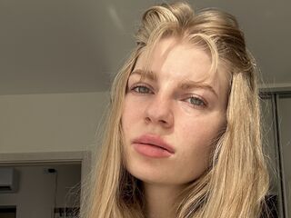 sexy live cam girl AlissMil