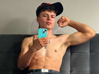 AlexBetancourt