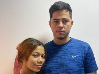 naughty webcam sex AlexaAndNick