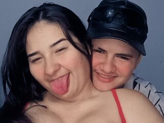 camgirl fucking stranger AveryAndGarett