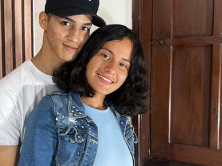 bedroom cam CnadyAndOliver