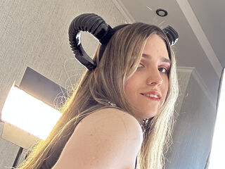 beautiful girlcam AaliceWalter