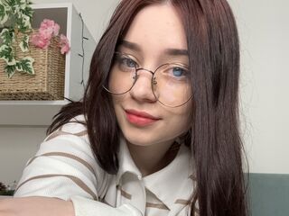 sexy camgirl AdelineArice