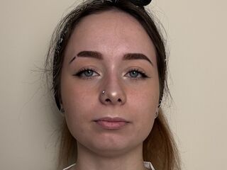 camgirl chatroom AftonHickey