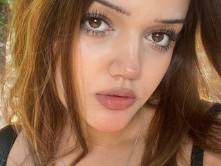 live webcam performer AishaTiffany