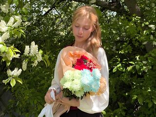 hot striptease web cam AliseMorise