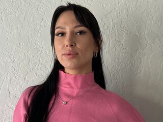 topless webcam girl AnhCzepiel
