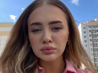 chat show AnnettaToran