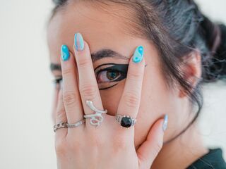 naked camgirl masturbating BRIANNASR