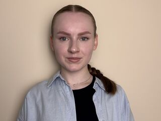 babecam BettyannGrenon