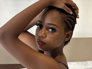 extreme cam video BrianaHadid