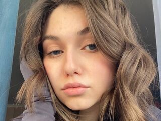 nude cam girl photo BriannaMauzey