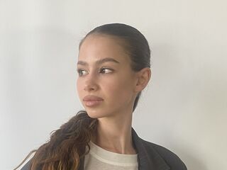 camgirl showing tits CarlynKernell