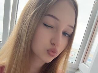 camgirl masturbating CatherinVolper