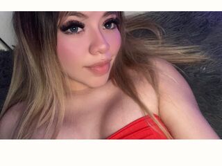 cam girl chatroom CelesteEverleigh