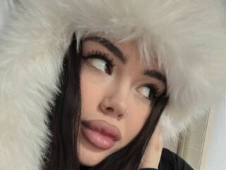 chat room photo CherlynDarm