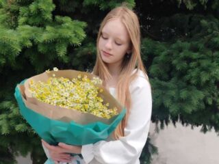 nude camgirl picture ChristieBrozyna