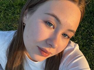 masturbating webcamgirl CindyGrzesik