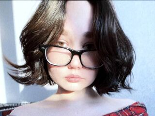 girl showing tits CoralMatteis