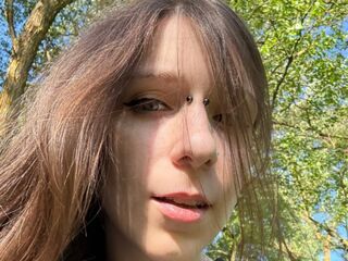 masturbating webcamgirl CordeliaHelmig