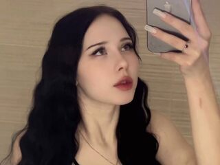 nude cam pic CorrinaWeirich