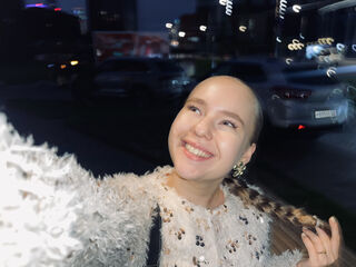 beautiful girl cam CristinAuslander