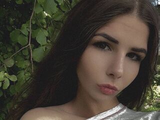 topless webcam girl DanelleTown