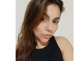 camwhore shaved pussy DaniMiel