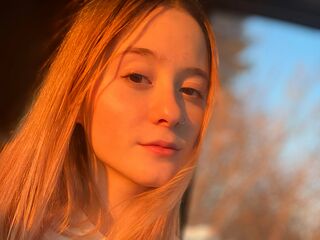 fingering girl cam picture DarlenaBallew