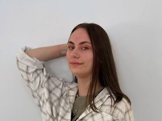 camgirl masturbating with sex toy DeanRicotta
