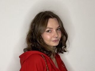 free live chatroom DeirdreTurnball