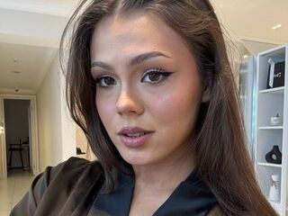 hot cam girl spreading pussy DemetriceTaneja