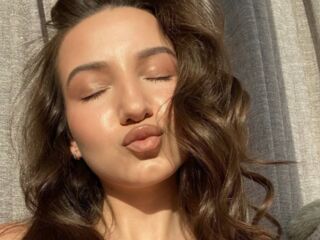 girl sexcam DinaSweeny