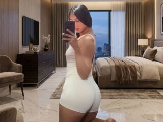 naked webcamgirl picture EloiseCrocce