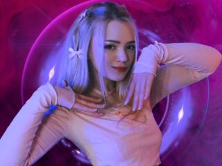 cam girl playing with sextoy EmilyVeski