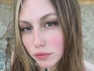 shaved pussy cam FriedaJane
