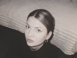 adult livecam GenaBaillargeon
