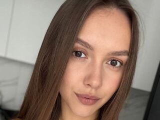 free livecam GeralynSchuck