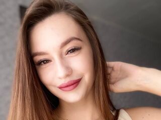 camgirl masturbating with sextoy GladysBarns