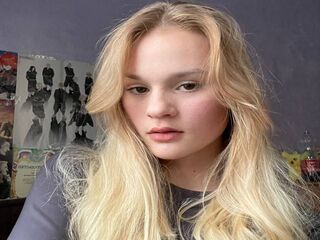 hot cam girl masturbating with sextoy HarrietFeathers