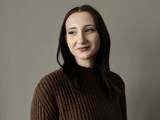 naked girl with webcam fingering JacquiVetri